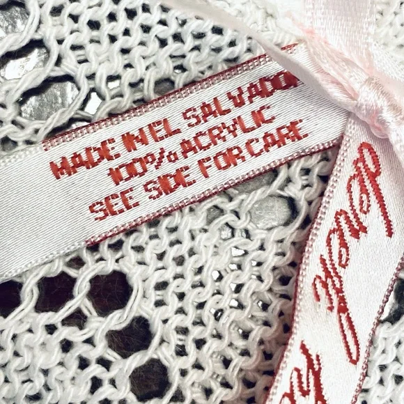 Derek Heart Vintage White Crochet Open Knit Long Sleeve Cropped Cardigan Size L - Picture 11 of 12